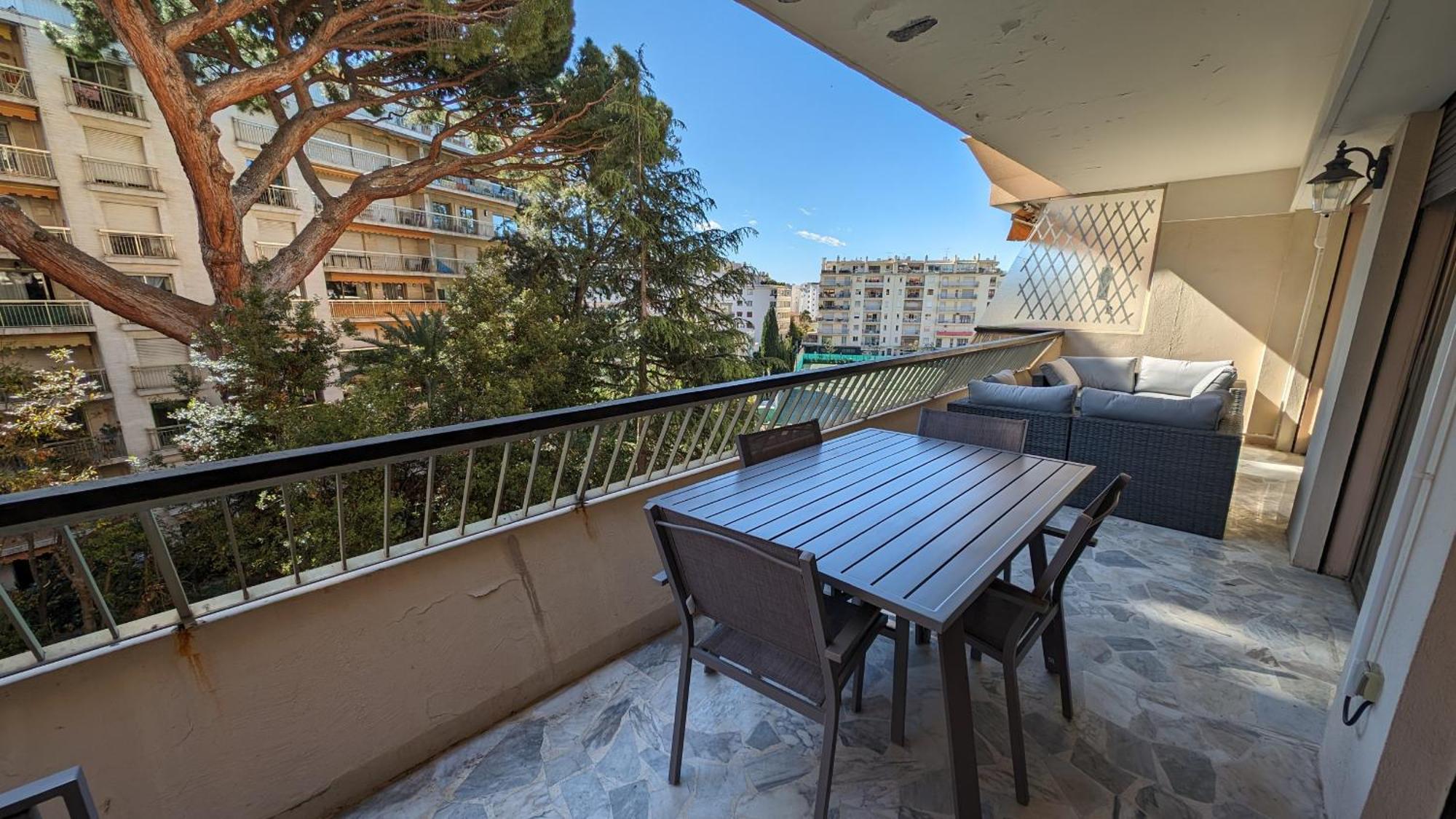 Lacour7 Palmes Dproperties Apartment Cannes